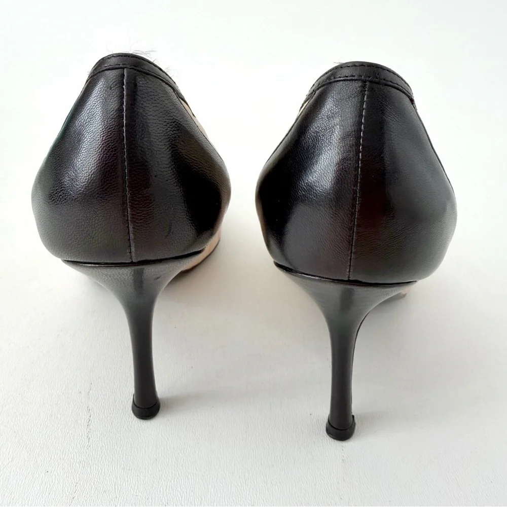 CHANEL || Beige Quilted Leather Black Cap Toe Pointed Pumps Heels EU 37